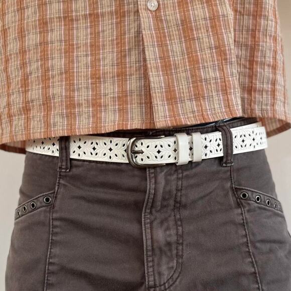 Y2k white and cream carved - Picture 1 of 7